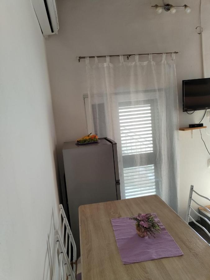 Ema Apartment Prvic Sepurine Luaran gambar